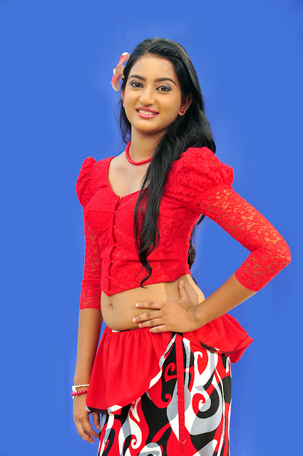 04.Piumali Prasadini(Malwana)-1.jpg
