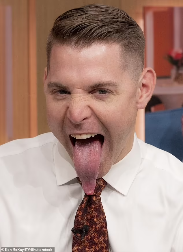 1689938243340.png