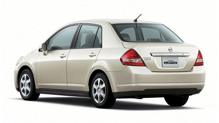 2008-23316-2008-nissan-tiida-latio-facelift1.jpg