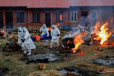 2021-05-12T004051Z_65896994_RC2LDN9UMDRV_RTRMADP_3_HEALTH-CORONAVIRUS-NEPAL_copy_385x257.jpg