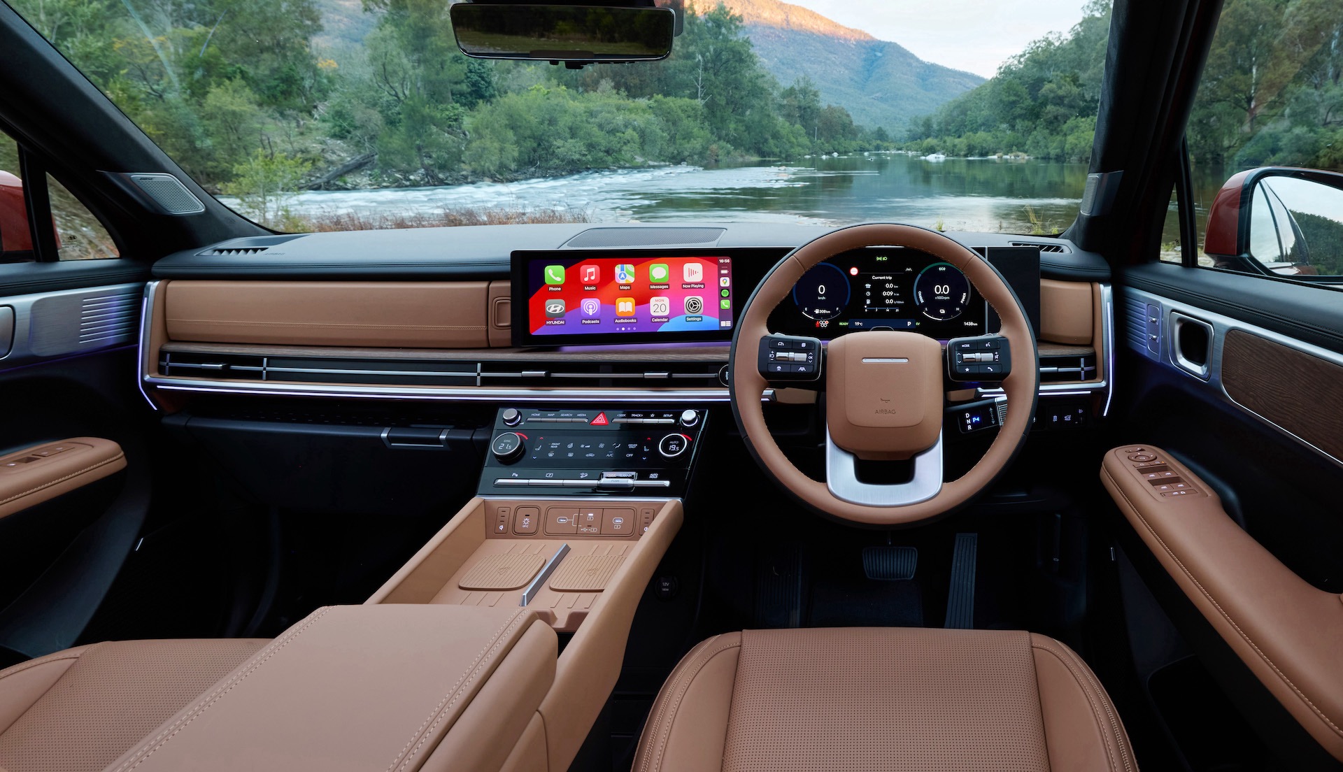 2025-Hyundai-Santa-Fe-interior.jpeg