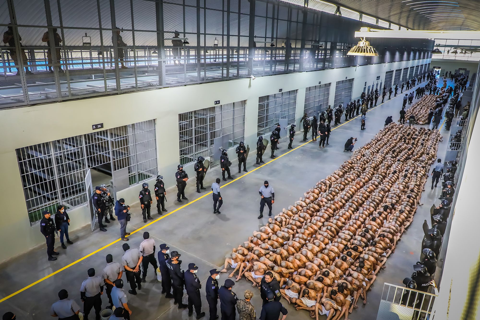230307160825-02-prison-nayib-bukele.jpg