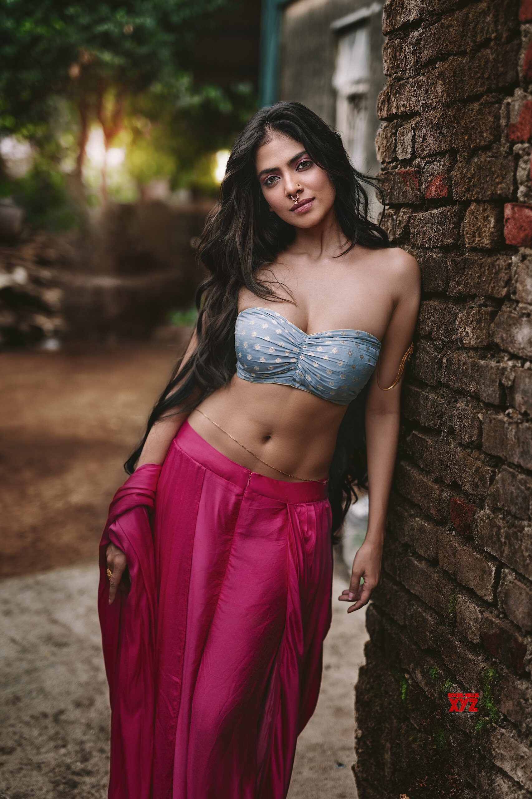 Actress-Malavika-Mohanan-new-Instagram-stills-takes-the-Internet-by-storm-3.jpg