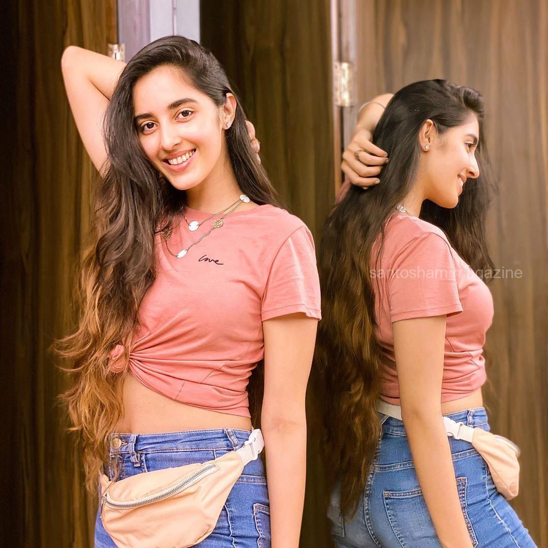 Actress-Simrat-Kaur-Randhawa-6.jpg