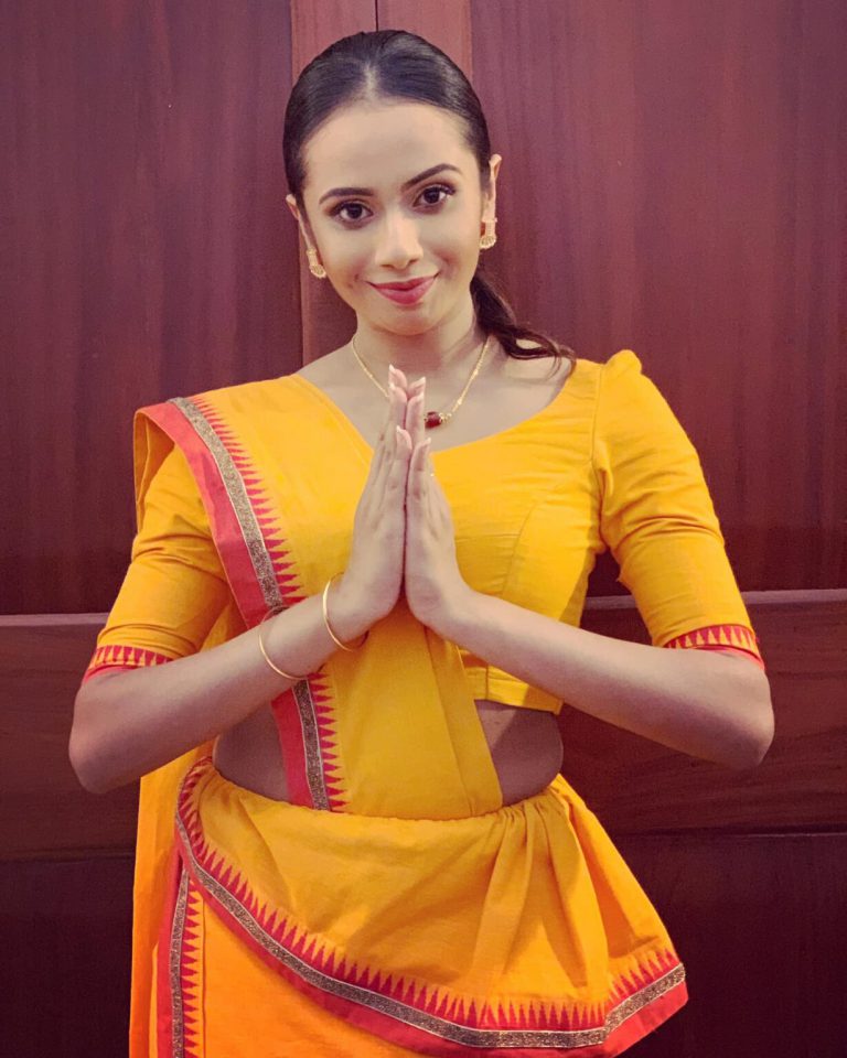 Aseka-Wijewardena-best-photos-5-1229x1536-1-768x960.jpg