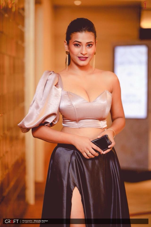 Chamathka-Lakmini-4.jpg