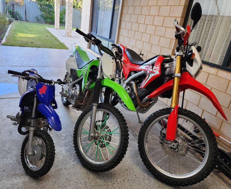 dirt_bikes_1.jpg