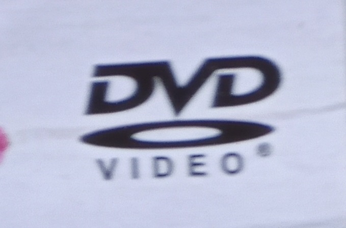 DVD Vi.jpg