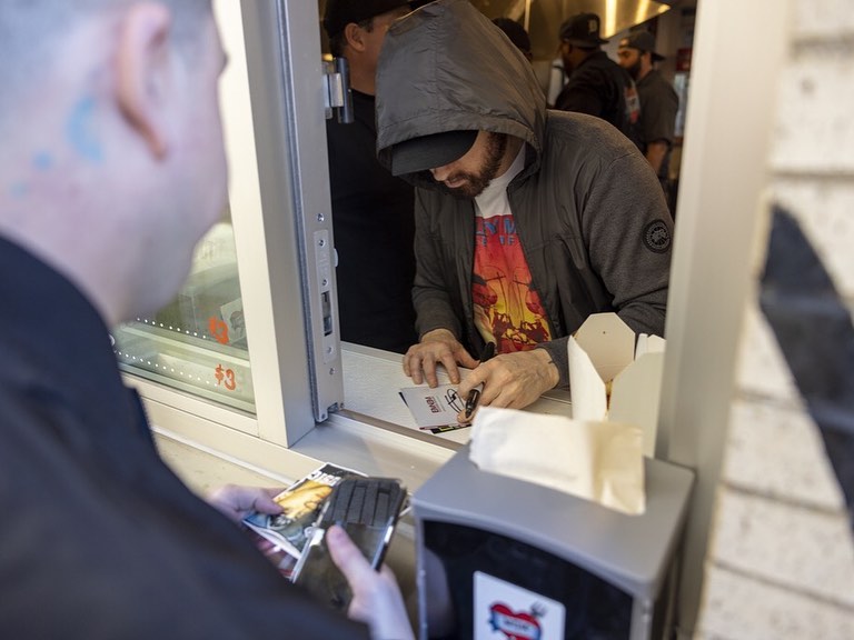 eminem_20211002_130719_4.jpg