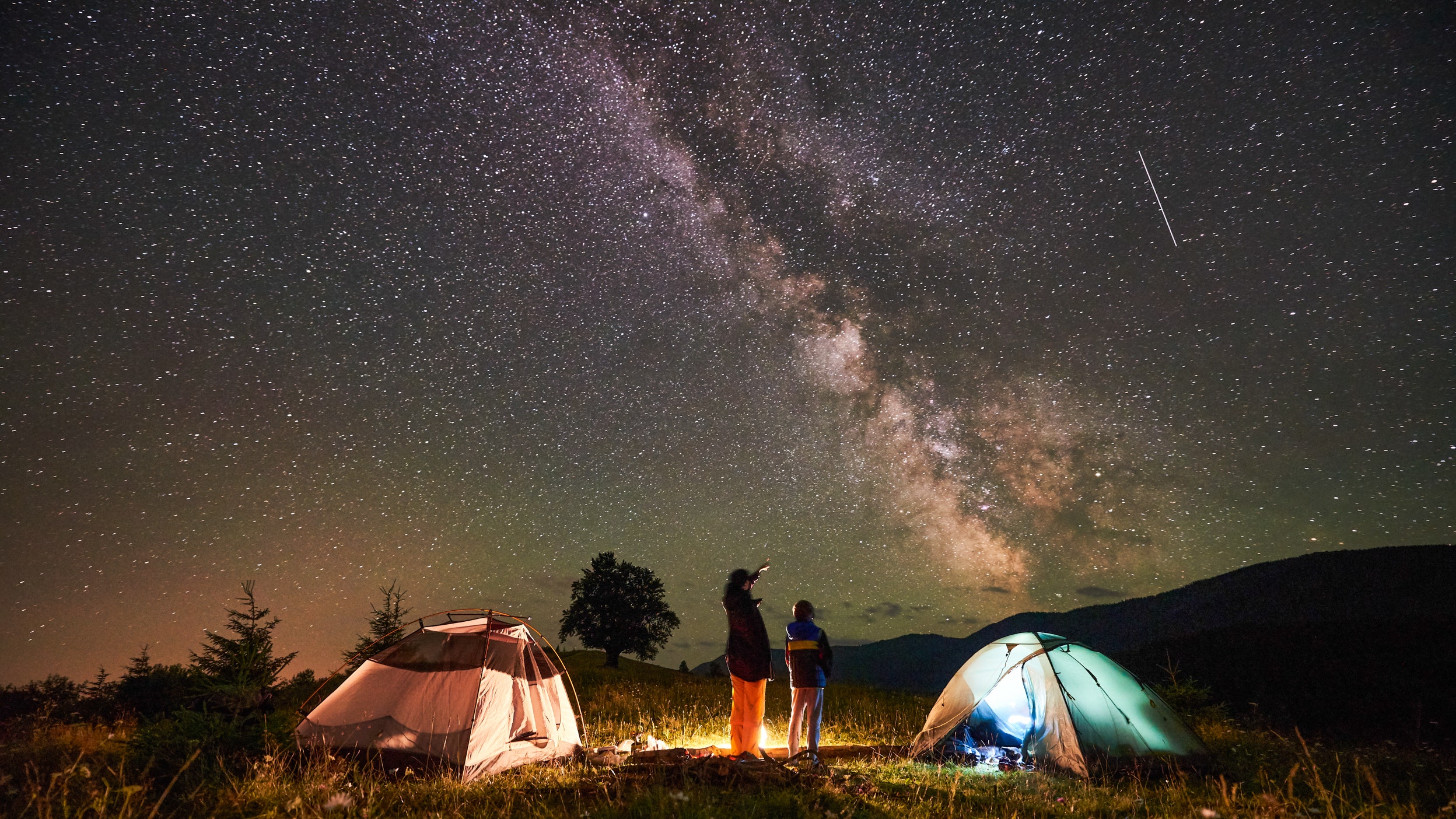 FamilyCamping-2021-GettyImages-948512452-2.jpg