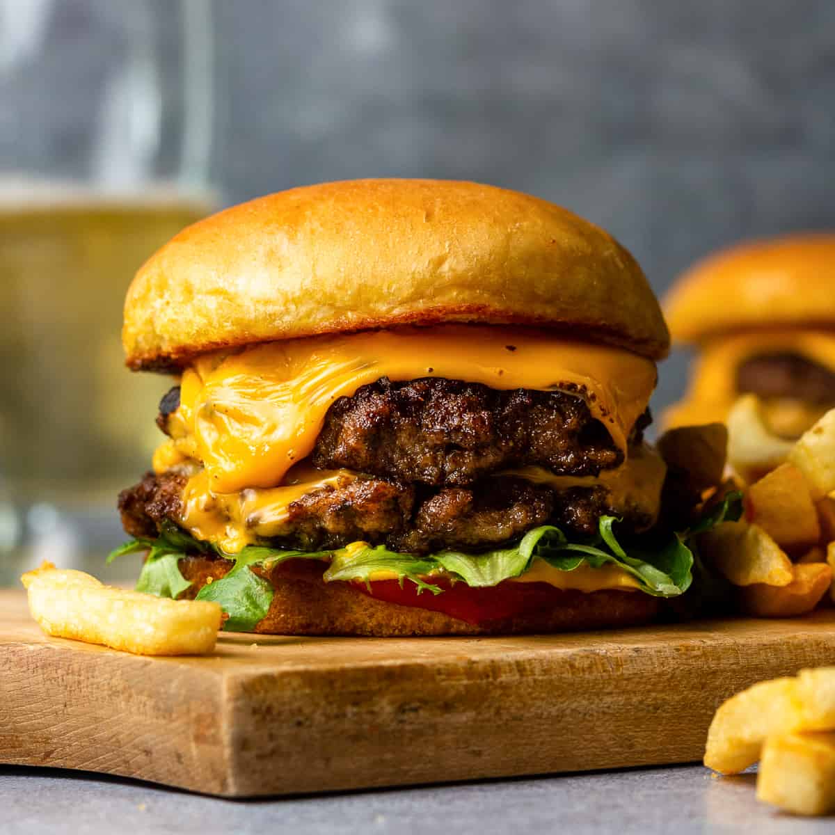 featured-smash-burgers-recipe.jpg