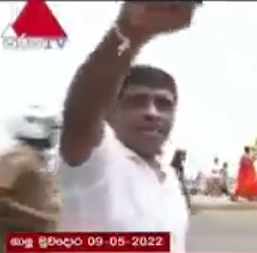 FireShot Capture 023 - (2) අමතක වුනා නෙමෙයි මුන් තමයි කරේ - ElaKiri - elakiri.com.png