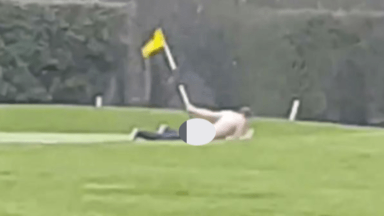 golfer-and-flag.png
