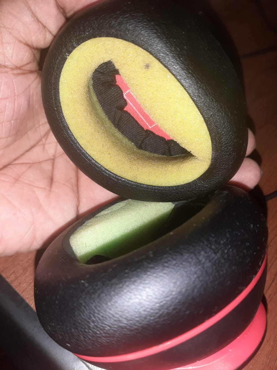HeadPhone.jpeg