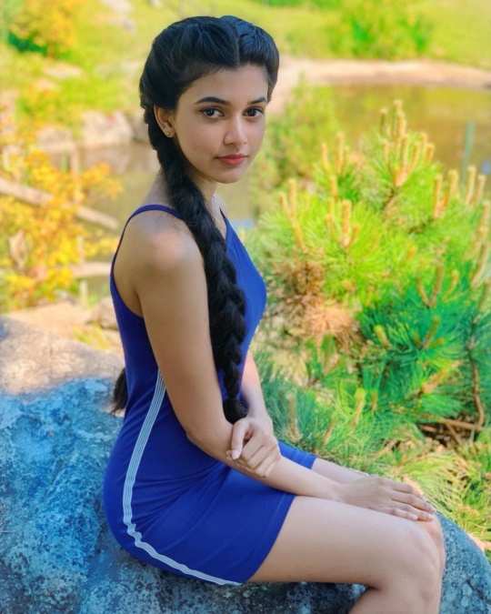 hima.shaa__20210817_094056_1_copy_540x675.jpg