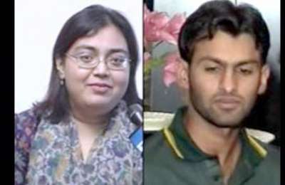 IndiaTv53112a_shoaib.jpg