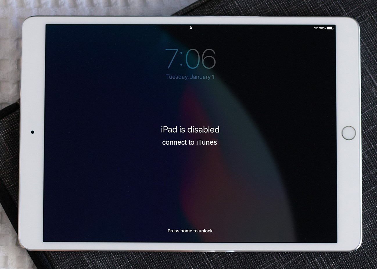iPad-is-Disabled-Connect-to-iTunes-1.jpg