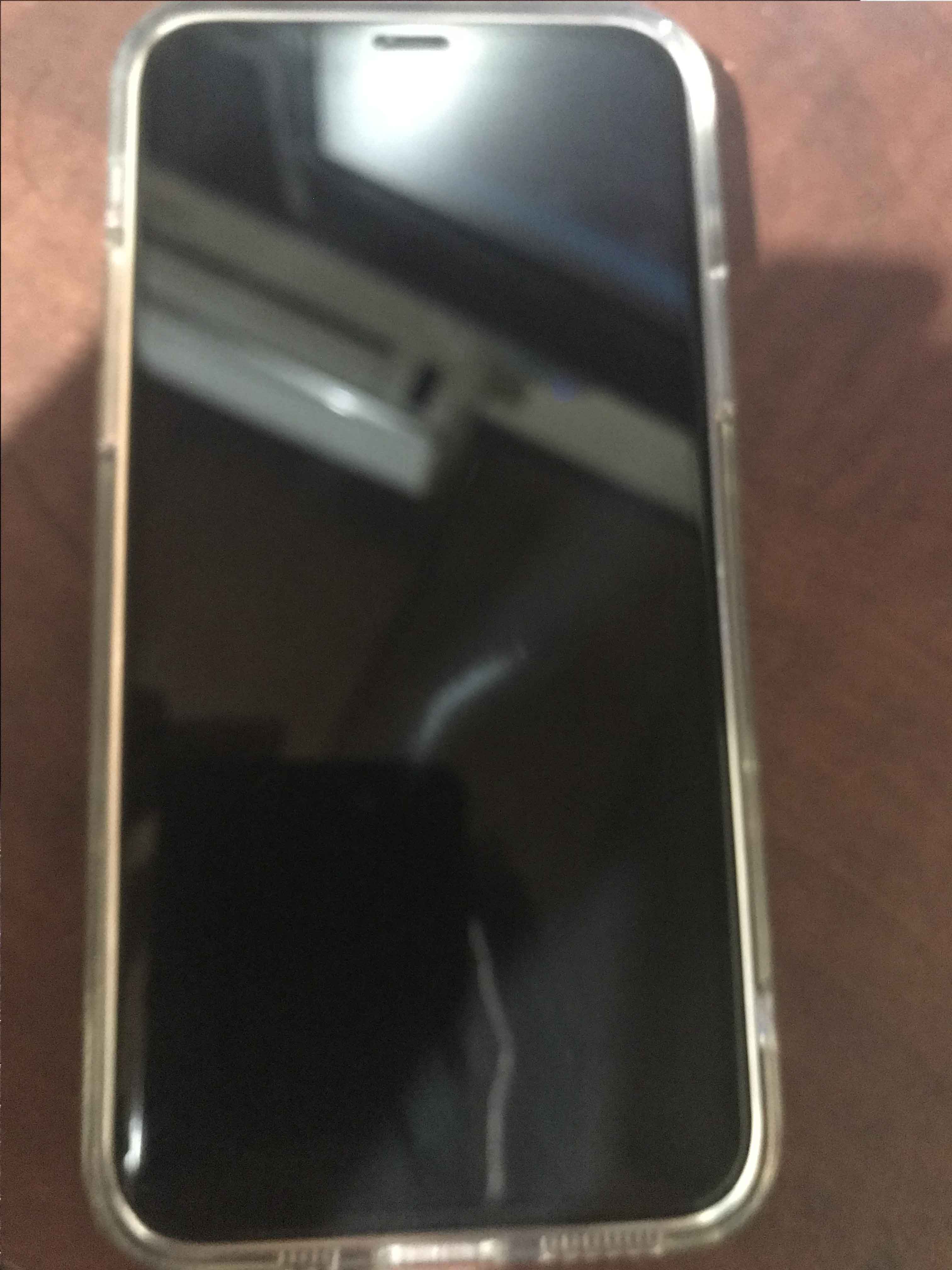 iphone 2.jpg