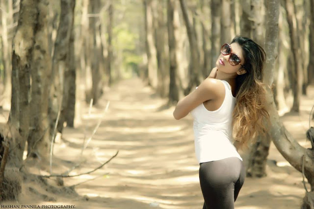 Isanka Ruwini's Photoshoot 7.jpg