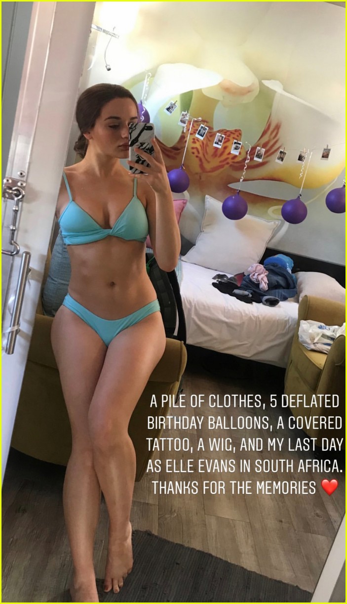 joey-king-bikini-selfie.jpg