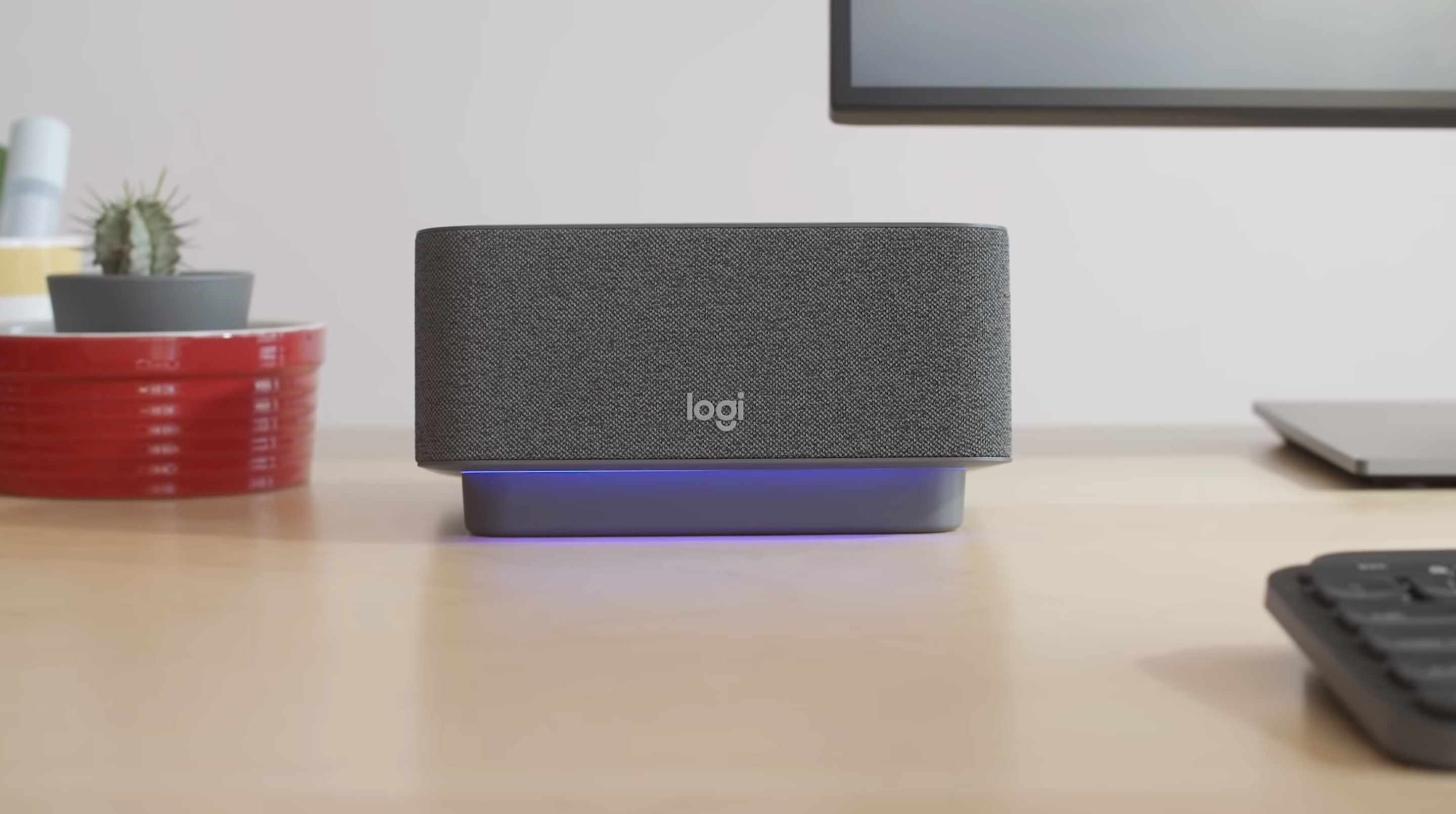 logidock1-b842280dea574da1b979c8c4a530a5dc.jpg