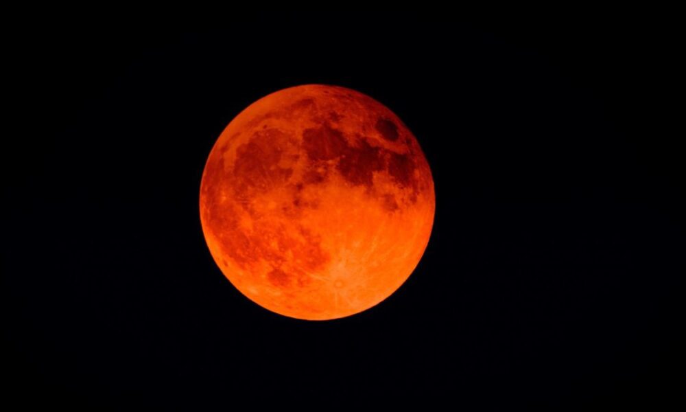 Lunar Eclipse.jpg