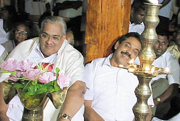 mahinda-anura-colombotelegraph.jpg
