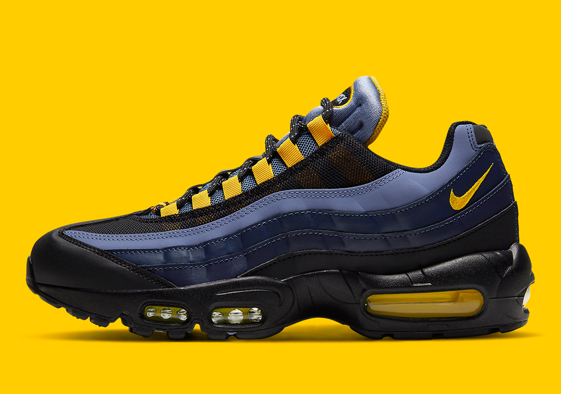 nike-air-max-95-navy-yellow-CT1805-400-2.jpg