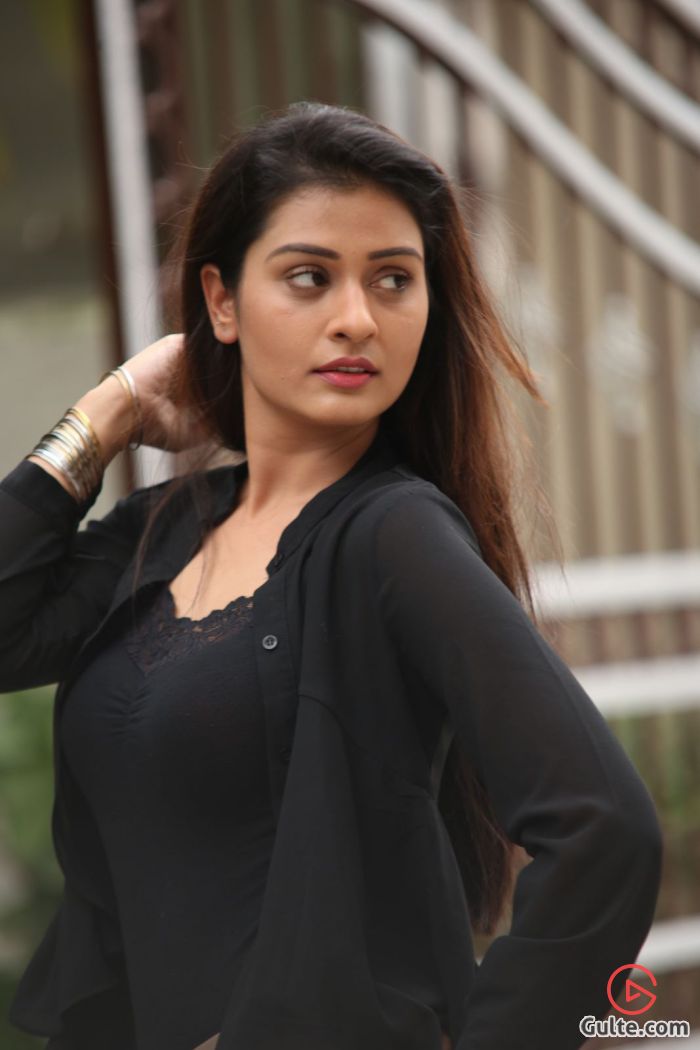 Payal Rajput New Stills_33.jpg
