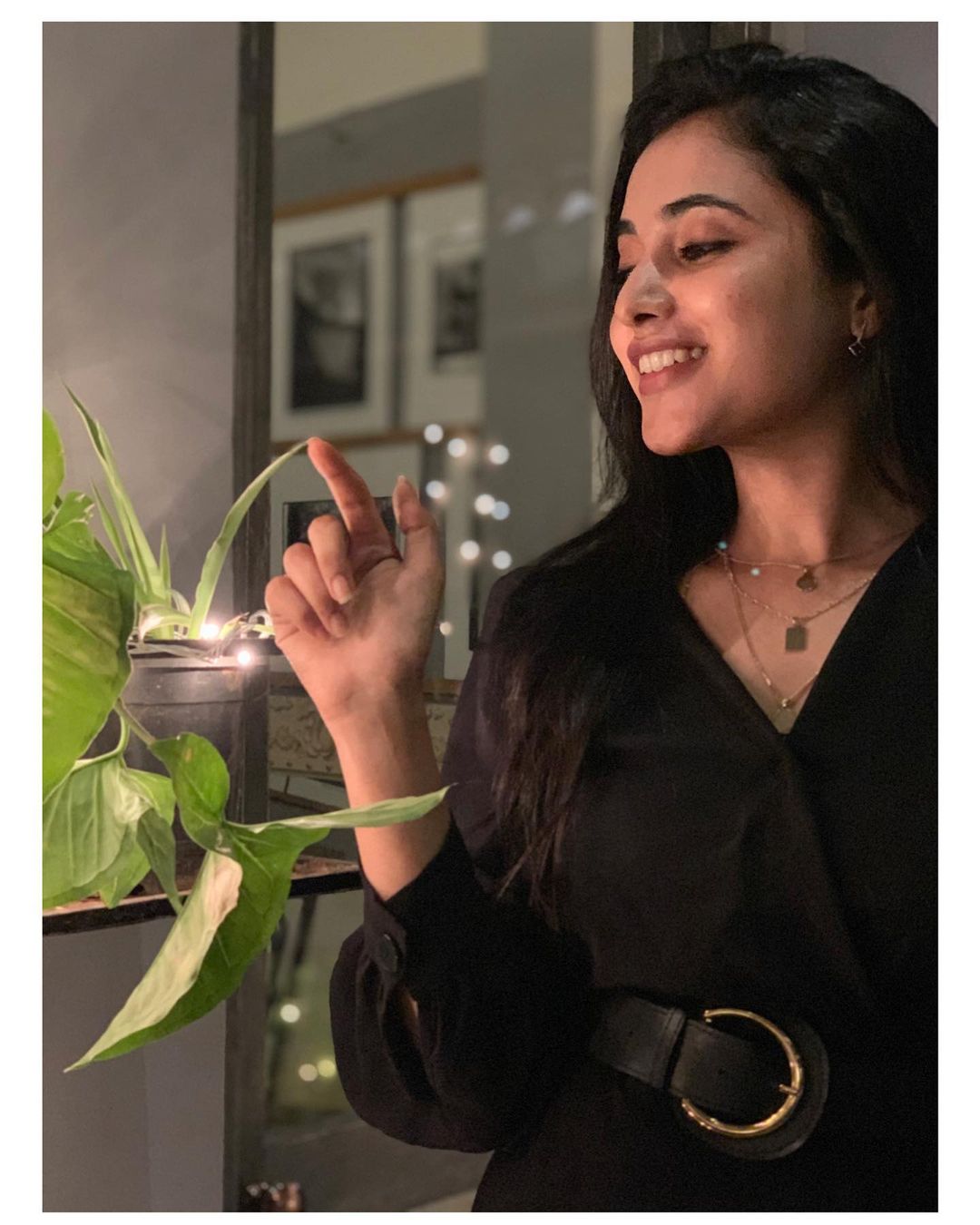 priyankaamohanofficial~p~CH-cLoNJGuU~1.jpg