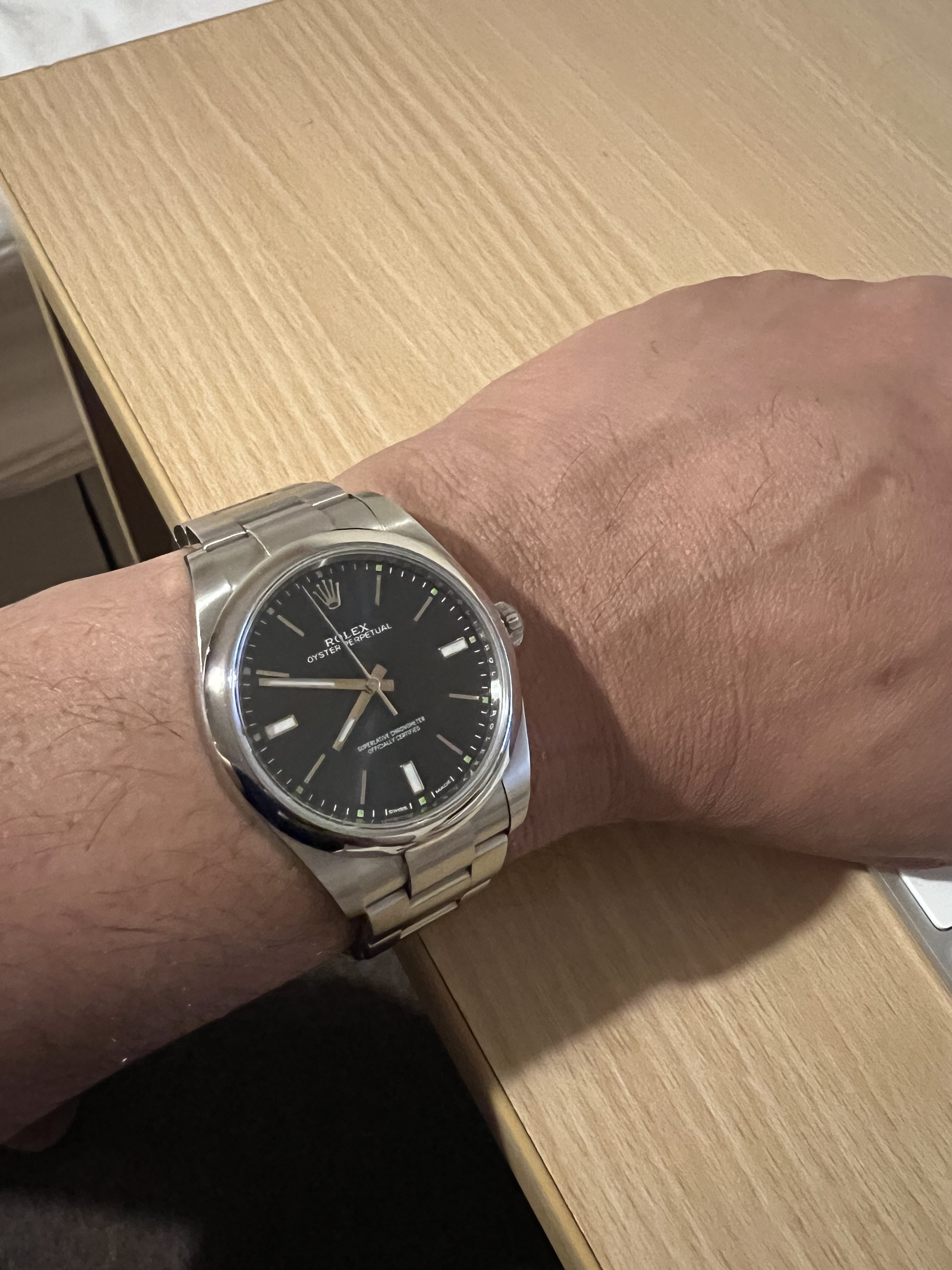 Rolex-min.jpg