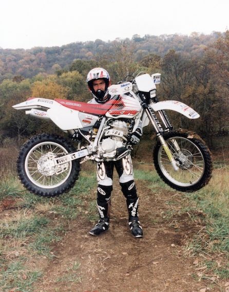 Scott Summers lifting XR600R (130kg ).jpg