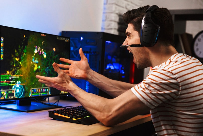 screaming-while-playing-video-games-min.jpg