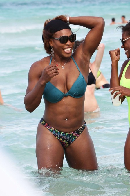 serena-williams-bikini-miami-1416173303.jpg