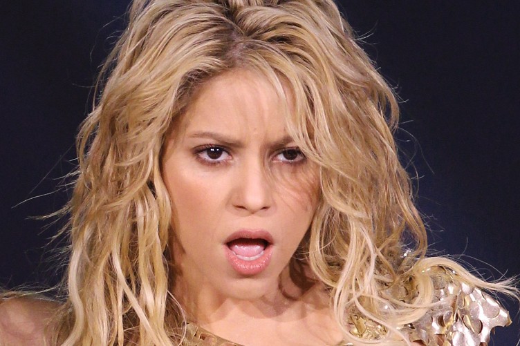 shakira-pregnant-752x501.jpg
