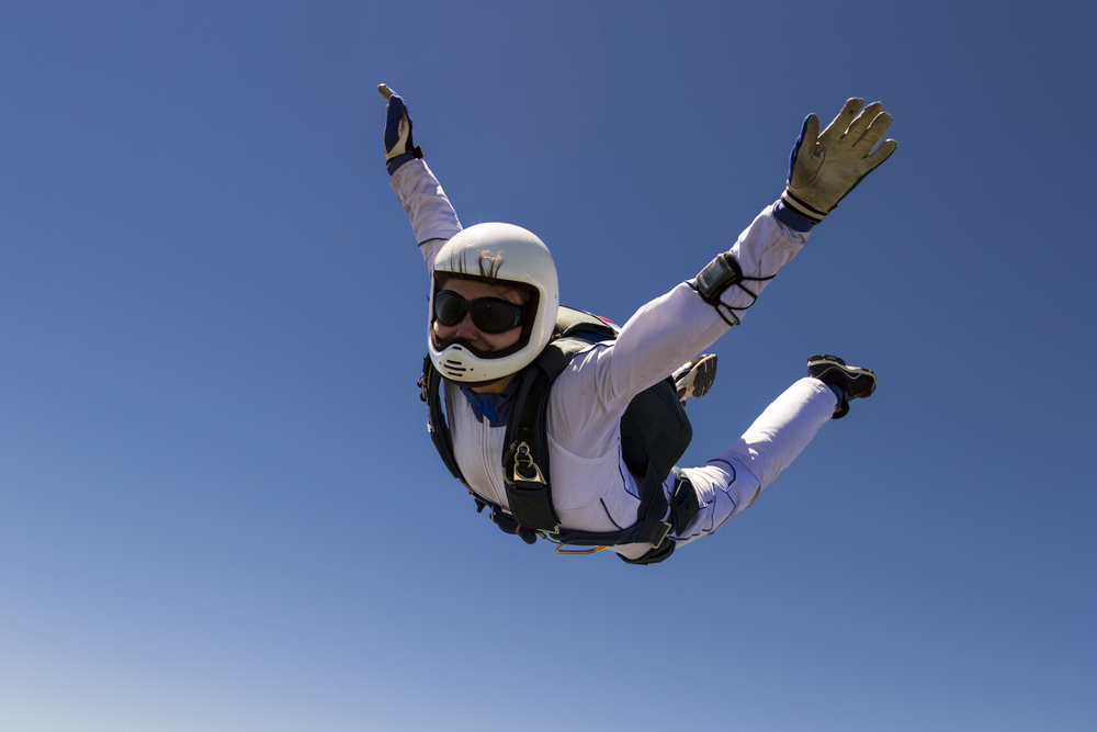 skydiving_111828890.jpg