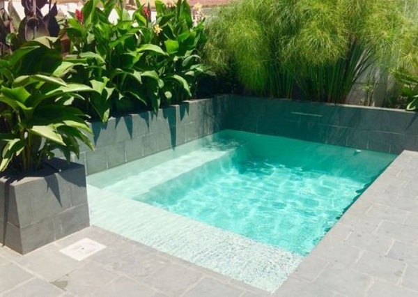 small-swimming-pool-idea-feature.jpg
