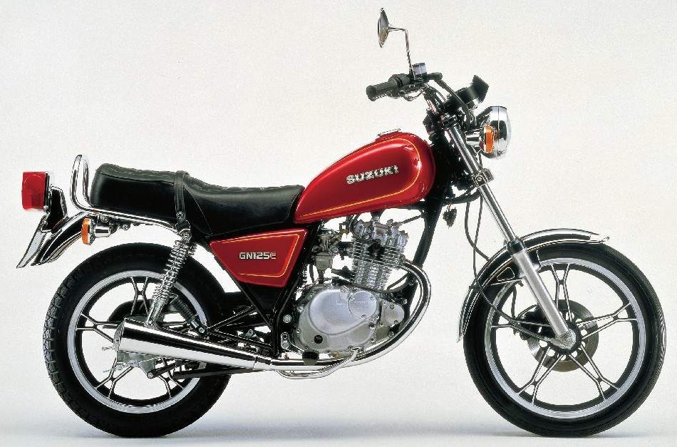 Suzuki GN 125 85.jpg