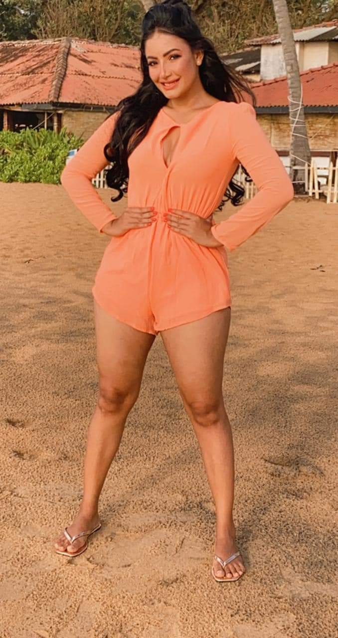 Teena-Shanell-Fernando-Feet-6301220.jpg