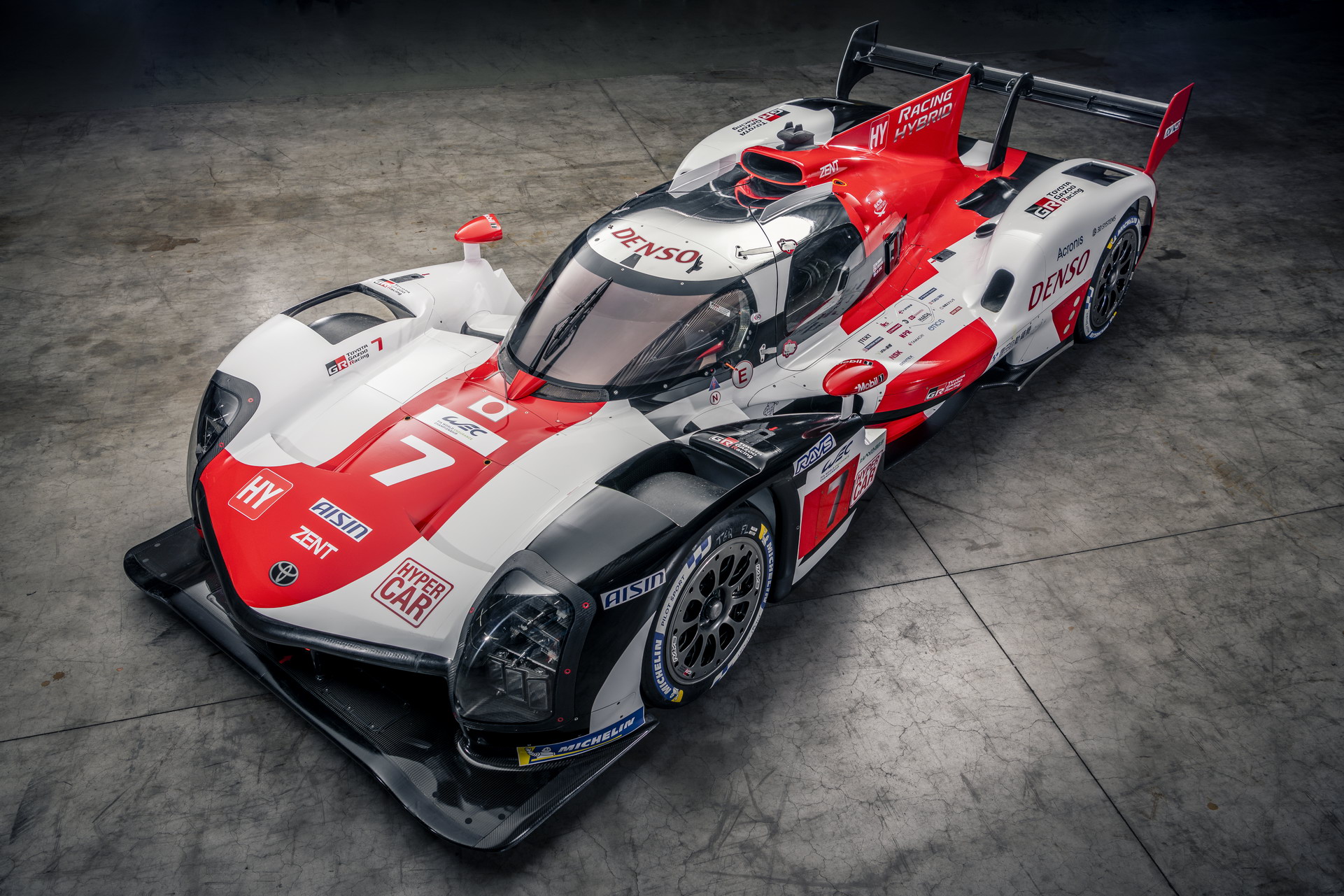 Toyota-Gazoo-GR010-Hybrid-Supercar-7.jpg