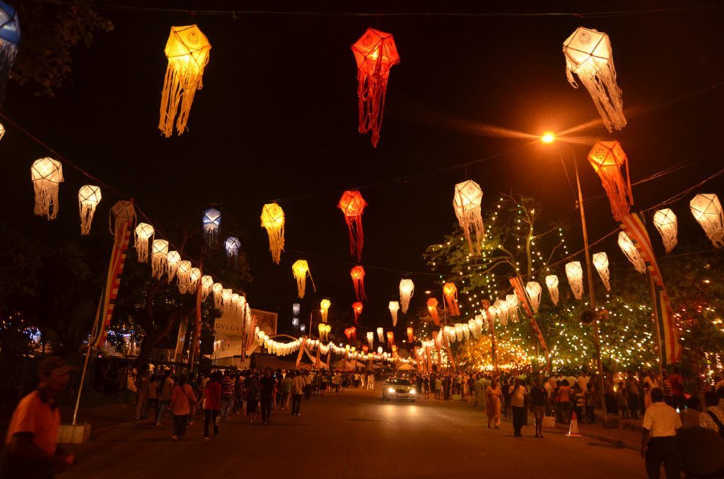 vesak-rue-colombo-1024x678-1-1024x678.jpg