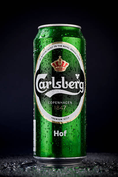 wet-carlsberg-hof-beer-can-on-dark-background.jpg