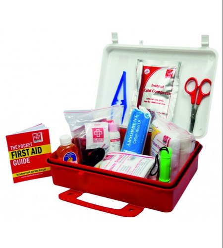 workplace-first-aid-kit-medium-st-johns-first-aid-plastic-box-wall-mounted-sjf-p4-500x500.jpg