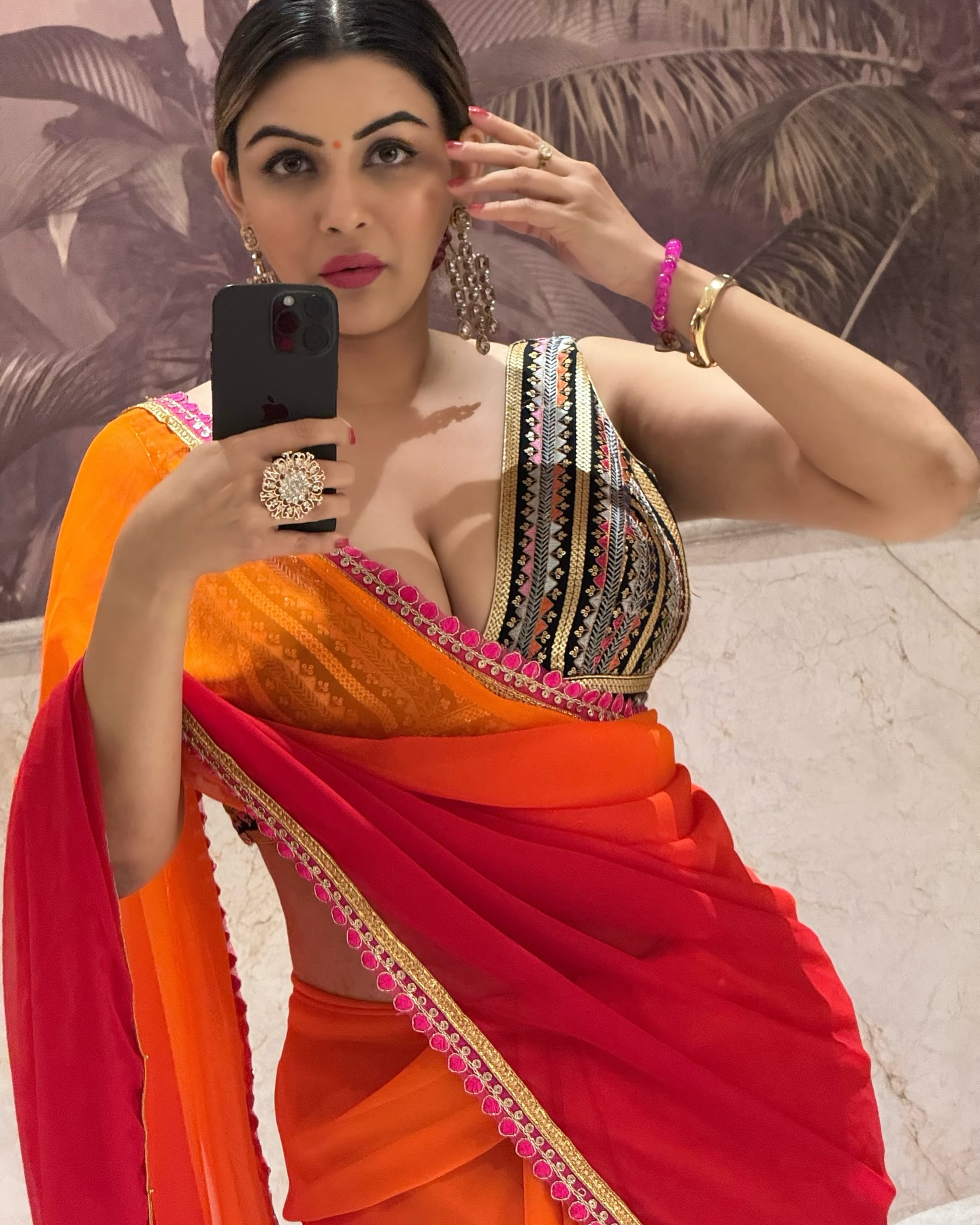 yamini.malhotra_3575159254795455290's2025-4-18-13.43.196 story.jpg