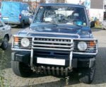 736px-Pajero_front[1].jpg