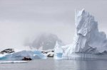 ecotouristsiceberg-1003817-ga.jpg