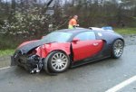 veyronCrash.jpg
