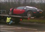 _42647271_bugatti2mechanic.jpg