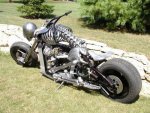 skeletonbike01.jpg