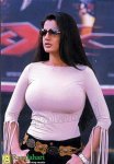 aamisha boobs1.jpg